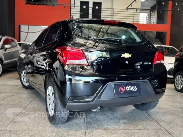 ONIX - 1.0 MPFI LT 8V 4P MANUAL