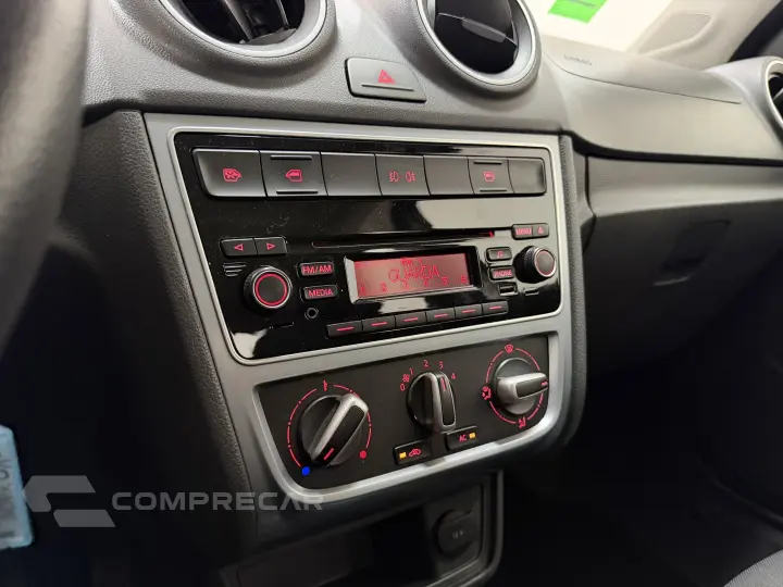 VOYAGE 1.6 MI COMFORTLINE 8V FLEX 4P MANUAL