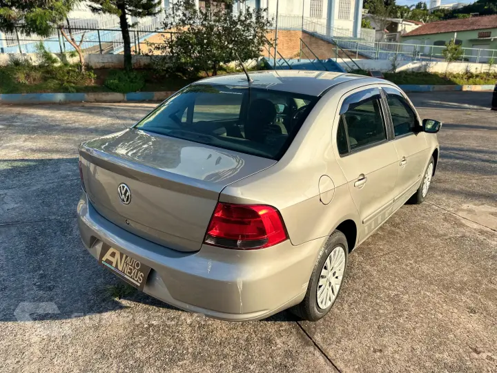 VOYAGE 1.0 12V MPI Totalflex