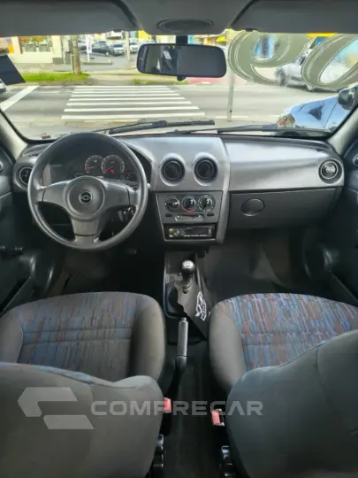 CELTA 1.0 MPFI Life 8V