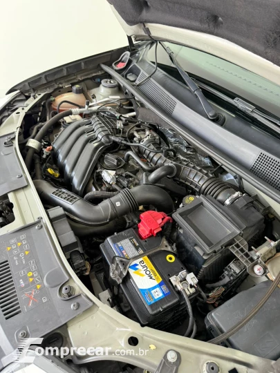 SANDERO 1.6 16V SCE Intense