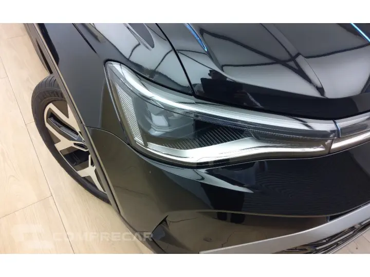 TAOS 1.4  250 TSI TOTAL FLEX HIGHLINE AUTOMÁTICO
