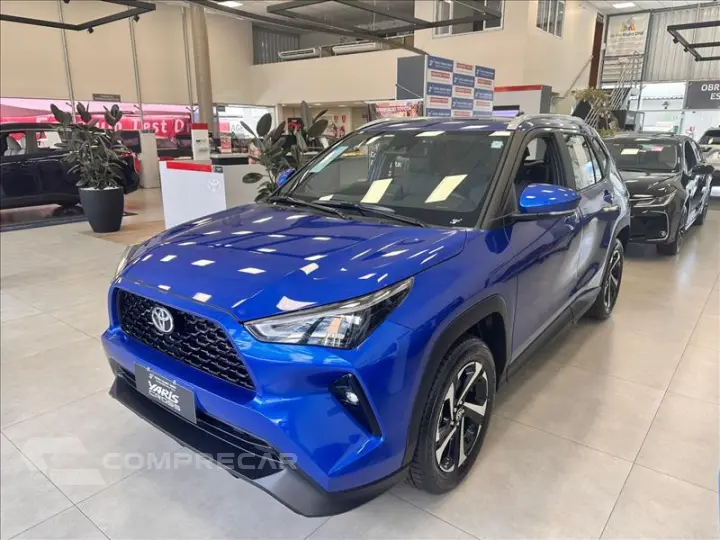 YARIS CROSS 1.5 VVT-I XRE