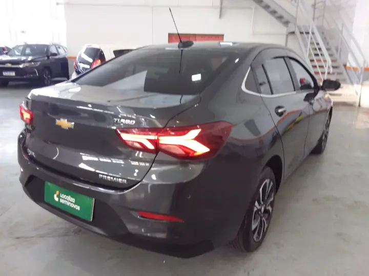 ONIX 1.0 TURBO FLEX PLUS PREMIER AUTOMÁTICO