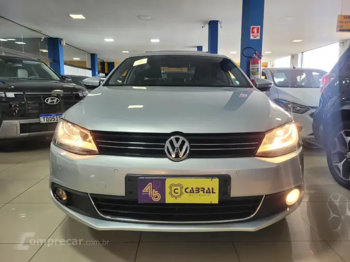 JETTA Highline 2.0 TSI 16V 4p Tiptronic