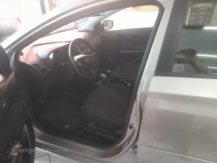 HB20 hatch Comfort Plus 1.0