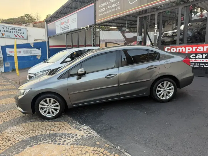 Civic Sed. LXL/ LXL SE 1.8 Flex 16V Aut.