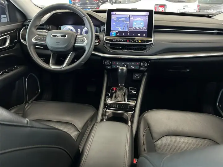 COMPASS 1.3 T270 TURBO FLEX LIMITED AT6