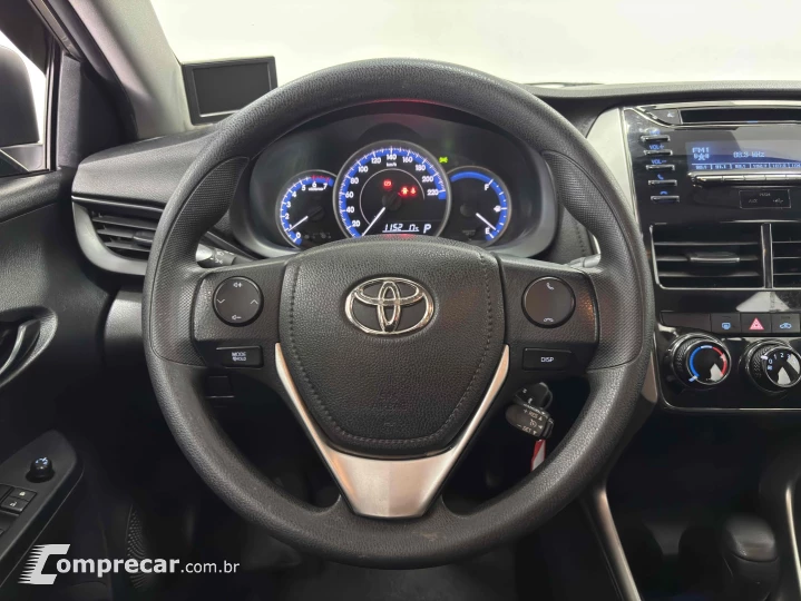 YARIS 1.5 16V FLEX SEDAN XL LIVE MULTIDRIVE