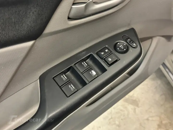Civic 1.8 Lxs 16V Flex 4P Automático