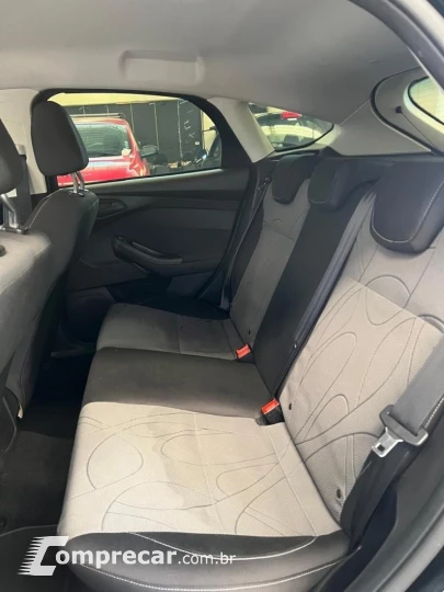 FORD FOCUS 1.6 SE PLUS 16V