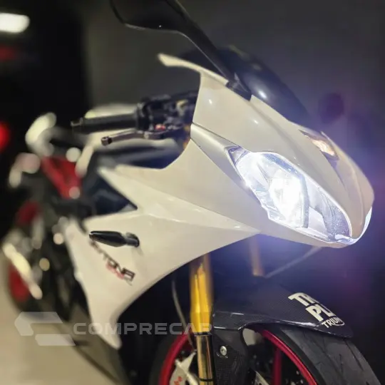 DAYTONA 675R