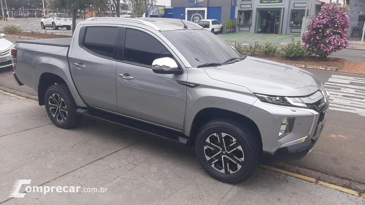 L200 TRITON 2.4 16V Turbo Sport Hpe-s CD 4X4