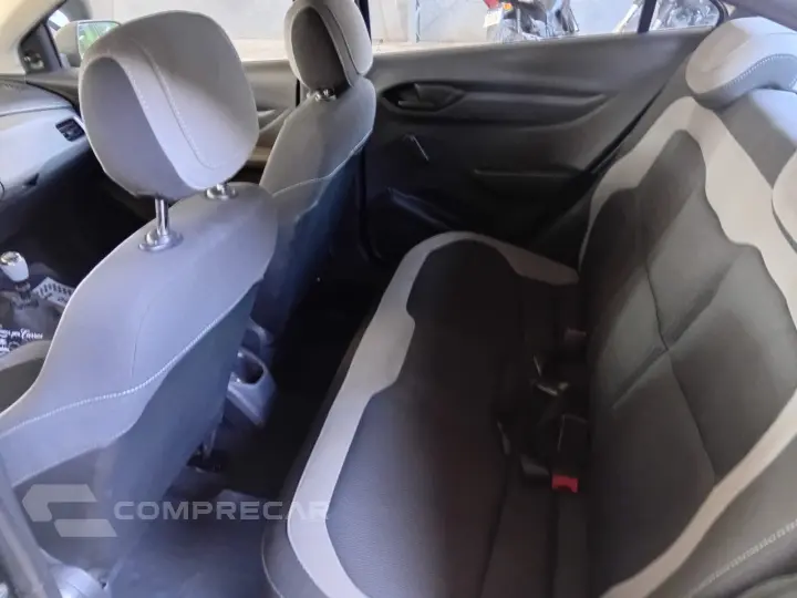 Chevrolet Onix LS