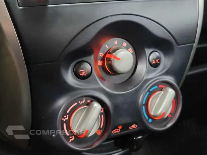 MARCH SV 1.0 12V Flex 5p