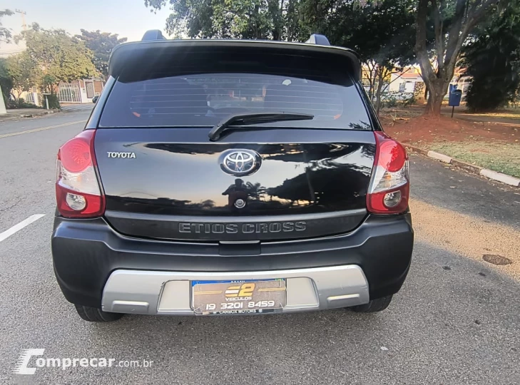 ETIOS CROSS 1.5 16V