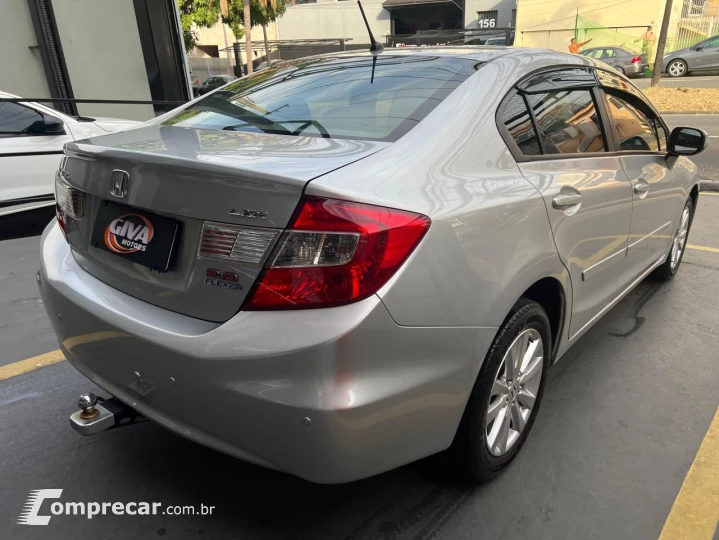 Civic Sedan LXR 2.0 Flexone 16V Aut. 4p