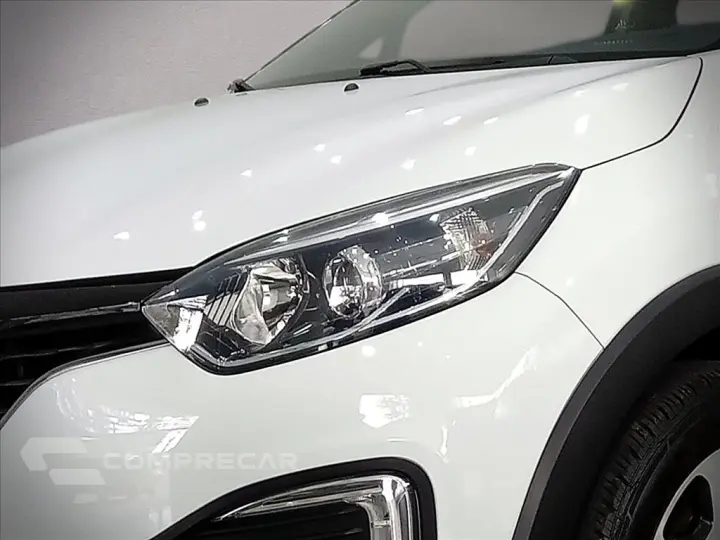 CAPTUR 1.6 16V SCE FLEX BOSE X-TRONIC