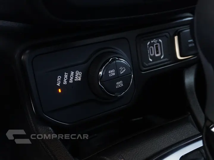 RENEGADE 1.3 T270 TURBO FLEX S 4X4 AT9