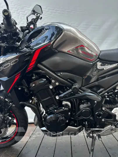 KAWASAKI Z900
