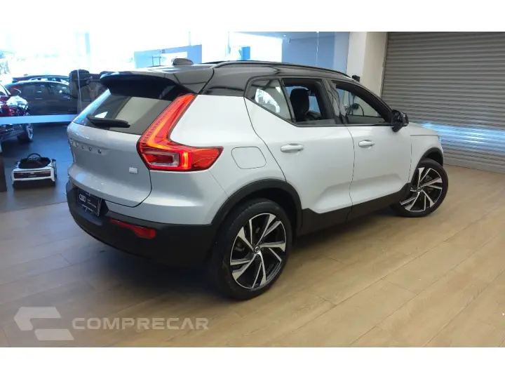 XC40 1.5 T5 HYBRID R-DESIGN FWD GEARTRONIC