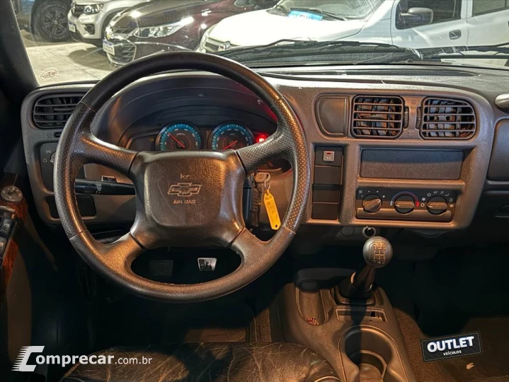S10 2.4 MPFI EXECUTIVE 4X2 CD 8V FLEX 4P MANUAL