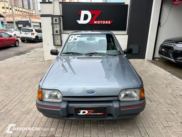 ESCORT 1.0 Hobby 8V