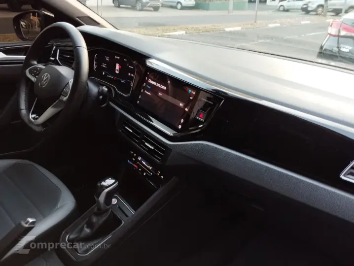 Nivus 1.0 4P FLEX 200 TSI HIGHLINE TURBO AUTOMÁTICO