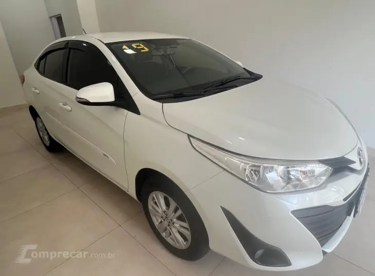 YARIS 1.5 16V Sedan XL
