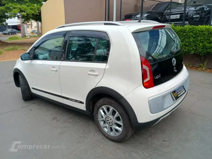 CROSS UP 1.0 TSI 12V