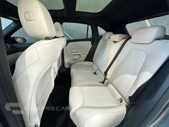 GLA 200 Progressive 1.3 TB 16V Aut.(Híb)