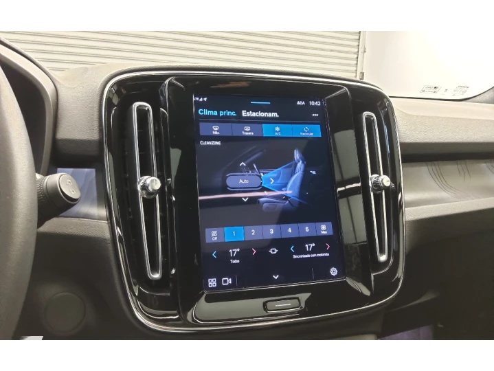 XC40 P6 RECHARGE ELECTRIC PLUS AWD