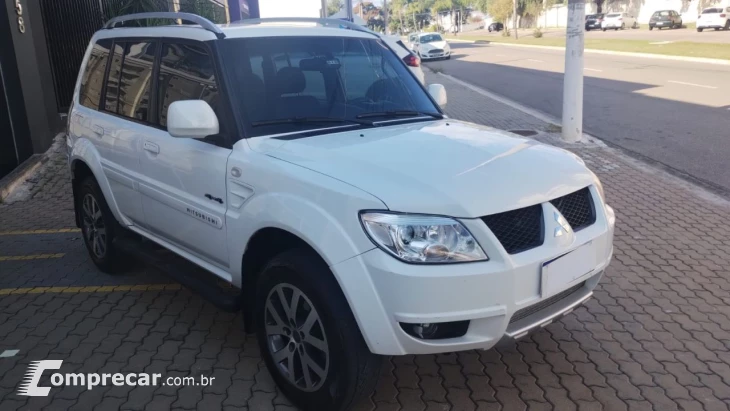 Pajero TR4 2.0 16V 4P 4X4 FLEX AUTOMÁTICO