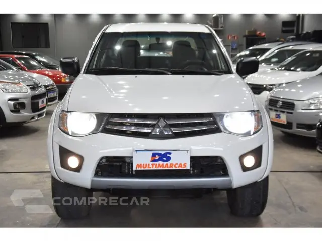 L200 TRITON - 2.4 HLS 4X2 CD 16V 4P MANUAL