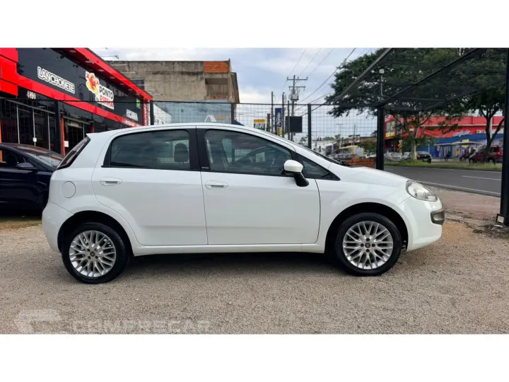 PUNTO 1.6 ESSENCE 16V FLEX 4P MANUAL