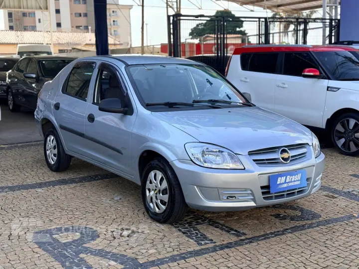 PRISMA 1.4 MPFI JOY 8V