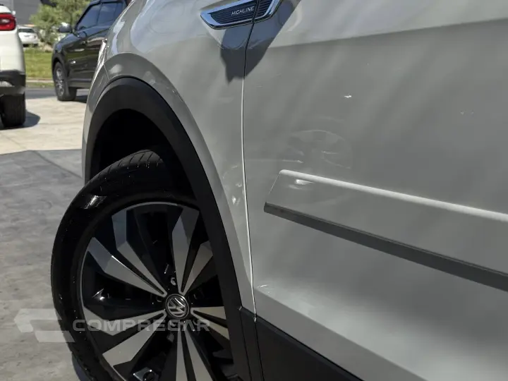 T-CROSS 1.4 250 TSI TOTAL FLEX HIGHLINE AUTOMÁTICO