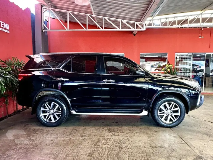 HILUX SW4 2.8 SRX 4X4 16V TURBO INTERCOOLER DIESEL 4P AUTOMÁ