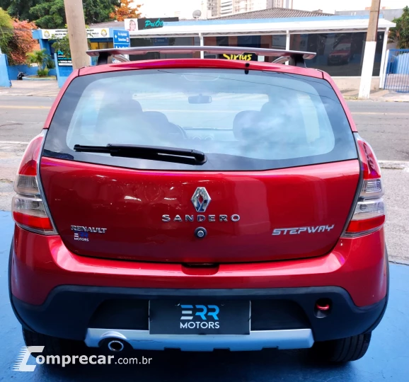 SANDERO 1.6 16V SCE Stepway