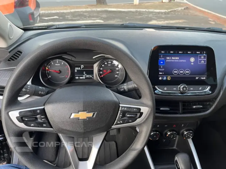 ONIX 1.0 Turbo Plus LT