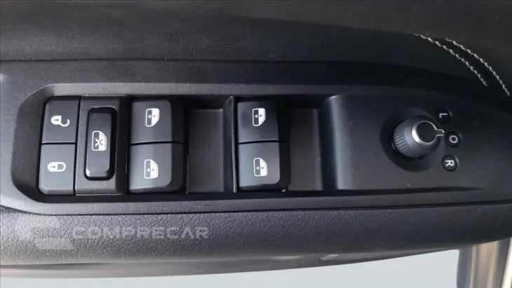 COMPASS 1.3 T270 TURBO FLEX LONGITUDE AT6