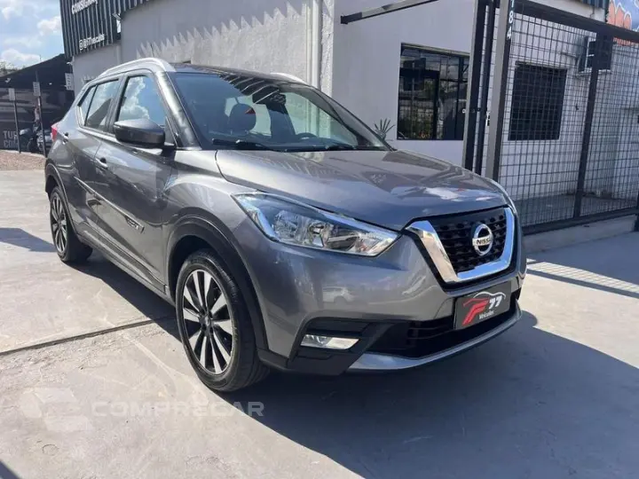 KICKS SV CVT