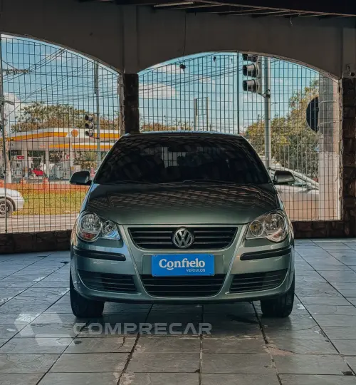 POLO SEDAN 1.6 8V