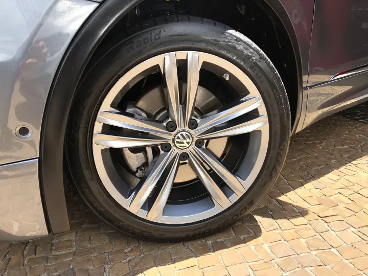 Tiguan 2.0 350 Tsi Gasolina Allspace R-Line 4Motion Dsg