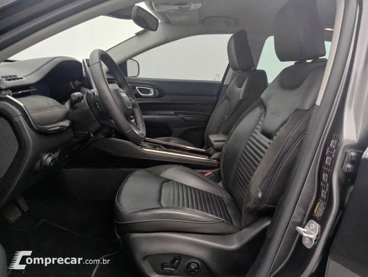 COMMANDER 1.3 T270 TURBO FLEX LIMITED AT6