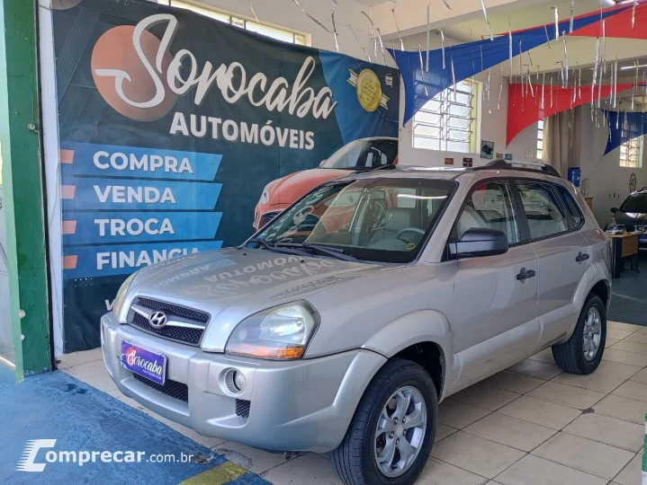 Tucson GL Automática