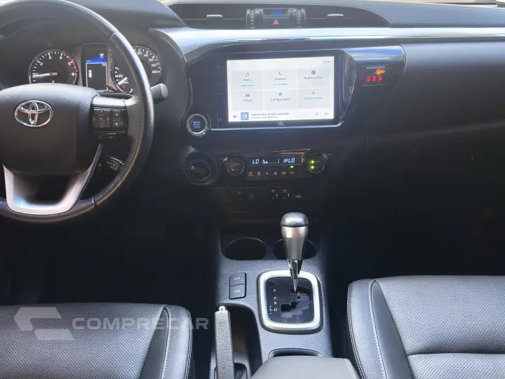 HILUX 2.8 D-4D TURBO DIESEL CD SRX 4X4 AUTOMÁTICO