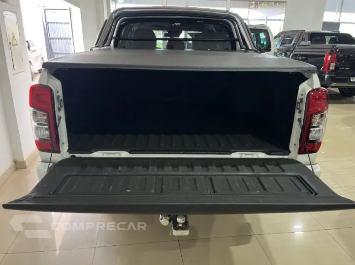 L200 TRITON 2.4 16V Turbo Sport Hpe-s CD 4X4