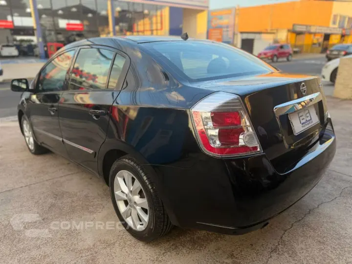 Sentra S 2.0/ 2.0 Flex Fuel 16V Aut.