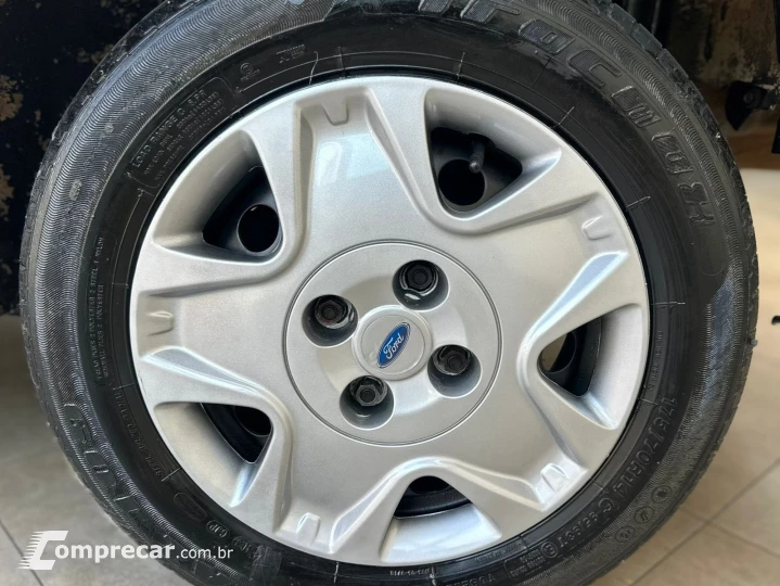 FIESTA 1.6 MPI CLASS SEDAN 8V FLEX 4P MANUAL